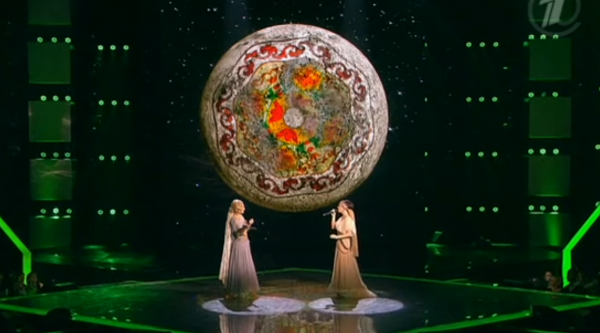 Пелагея и Эльмира зажигают итальяно-русско-татарские мелодии (видео 5 мин)