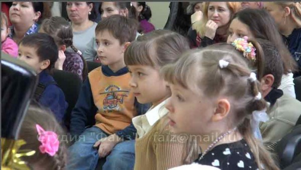 Новогодняя елка в  Вознесенском (видео 12 мин.)